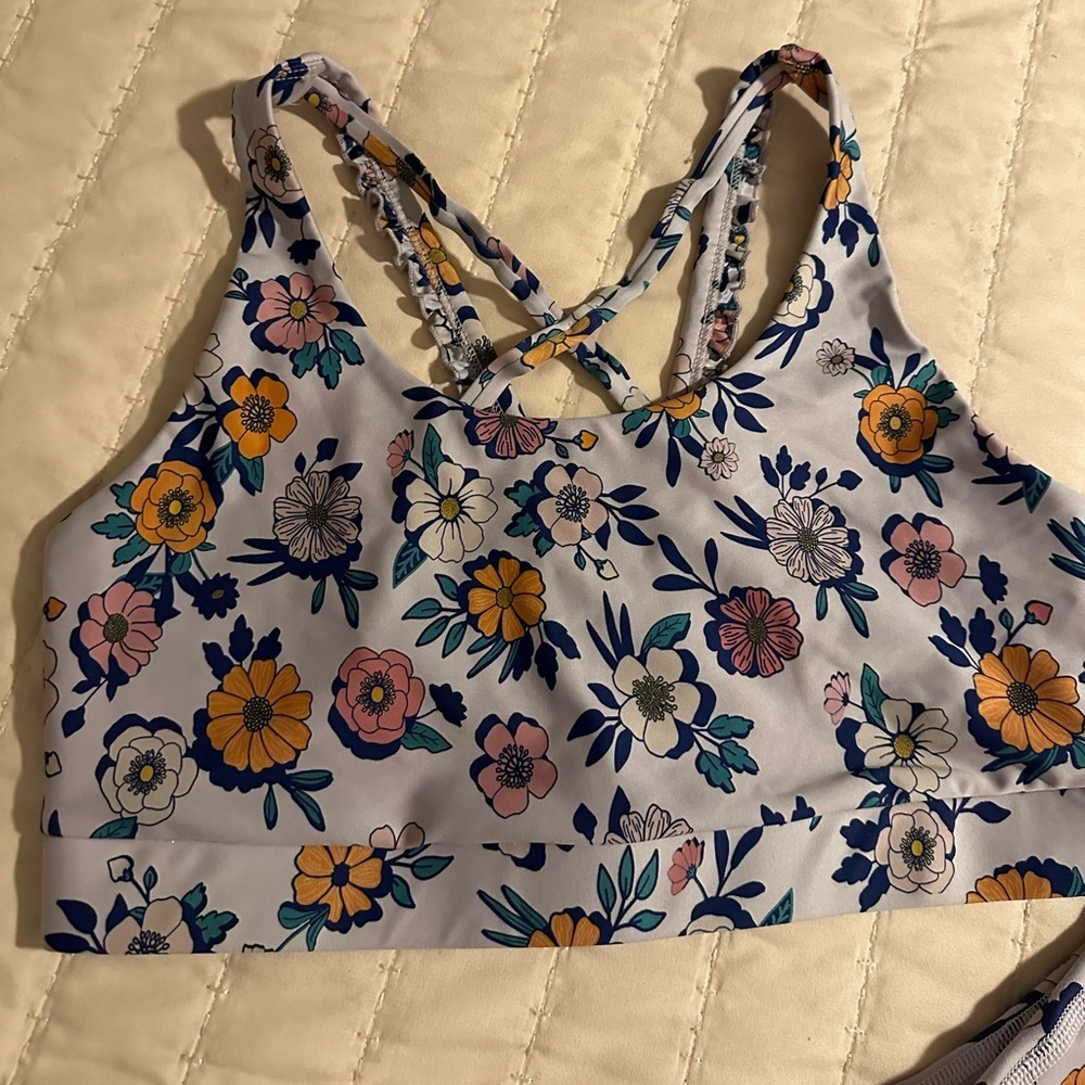BECCO Floral Two-Piece Activewear Set Sz M - Picture 6 of 10